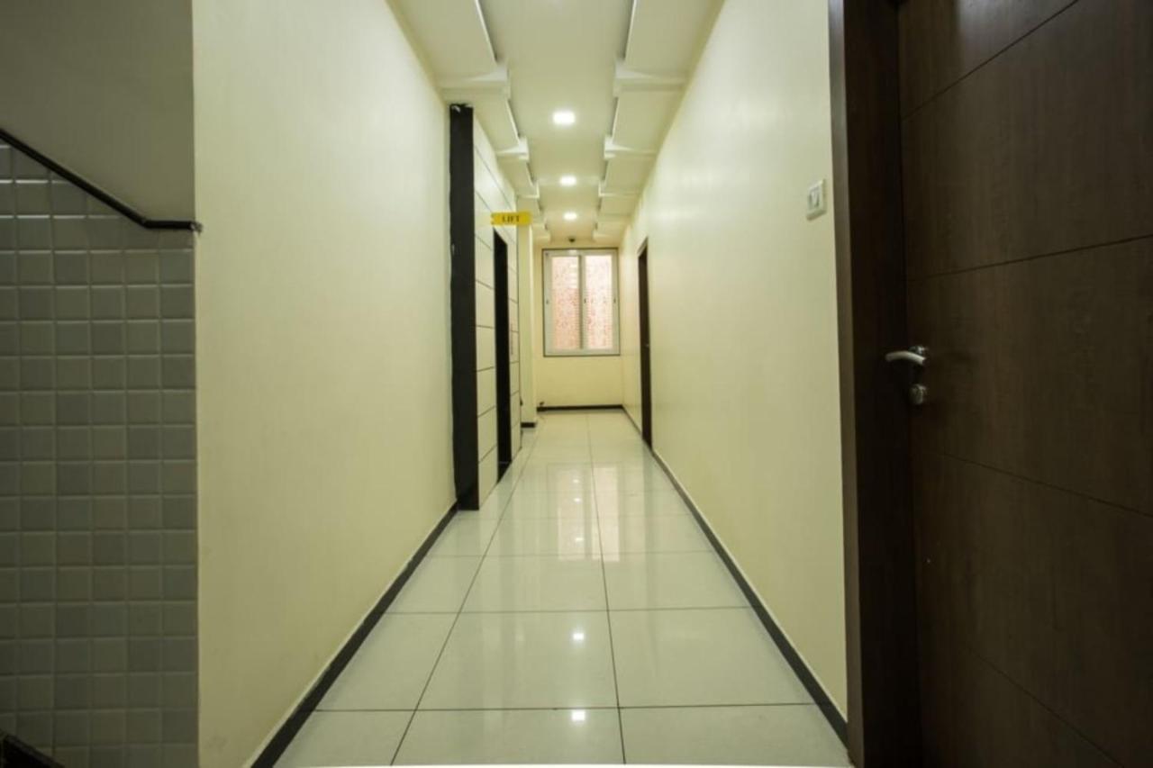 Hotel Satyug Ujjain Extérieur photo